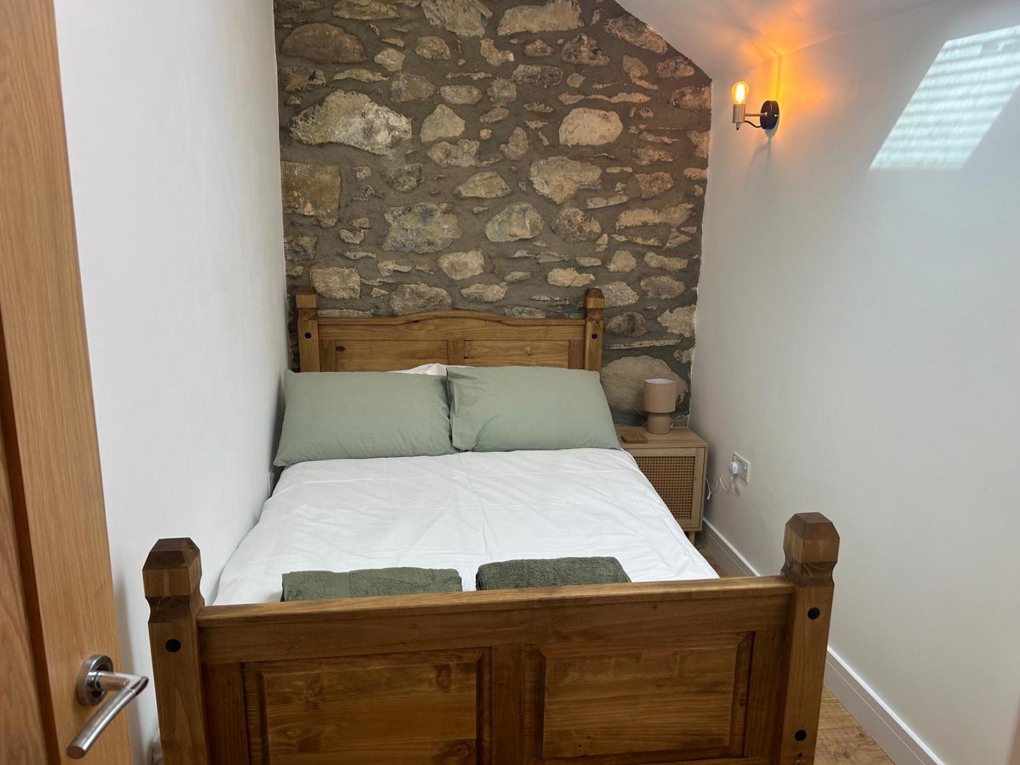 Cosy Modern Miners Cottage Llanllechid Dış mekan fotoğraf