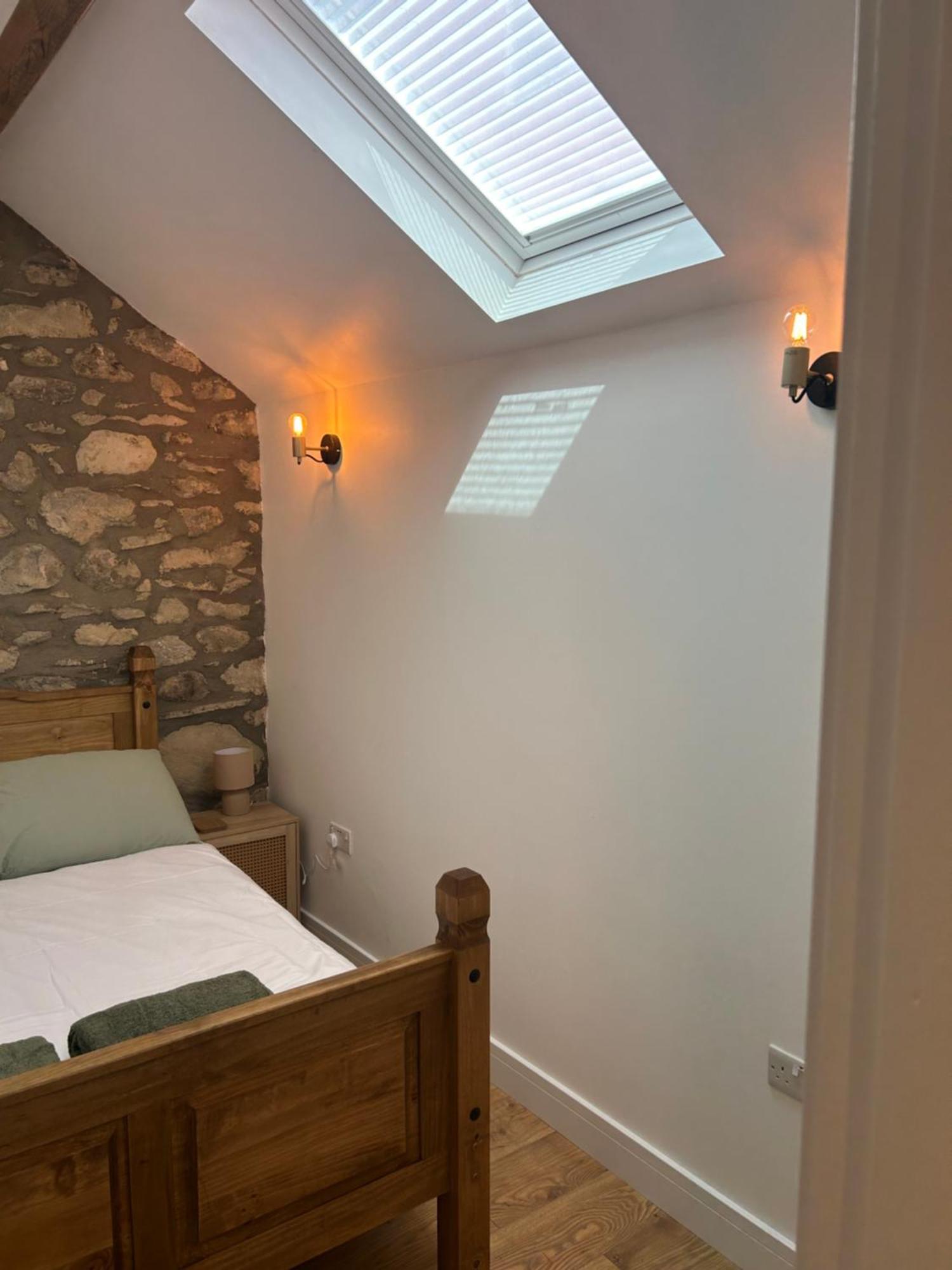 Cosy Modern Miners Cottage Llanllechid Dış mekan fotoğraf